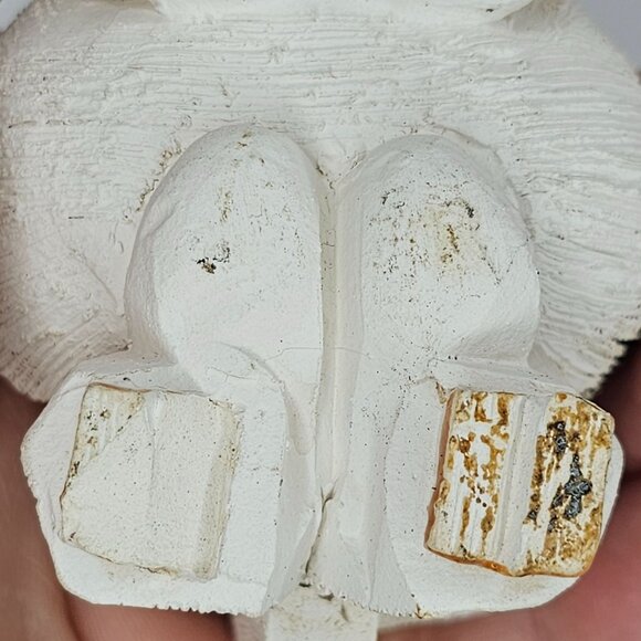 Artesania Rinconada Billy Goat Figurine With Black Spots & Textured Finish - Picture 8 of 9